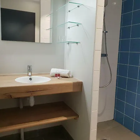 Village De Les Lambrilles