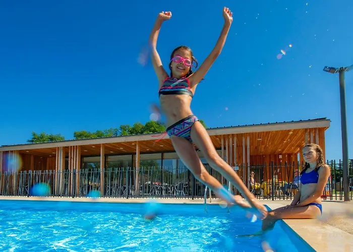 Village De Les Lambrilles Ferienhaus