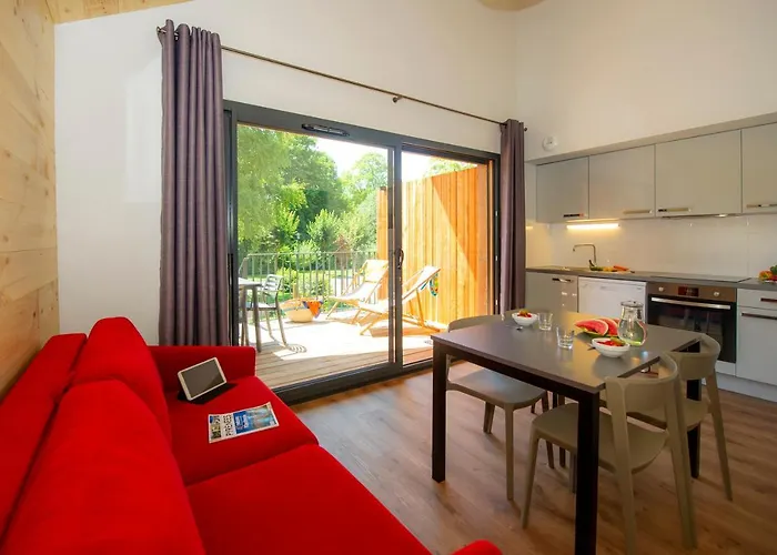 Ferienhaus Village De Les Lambrilles